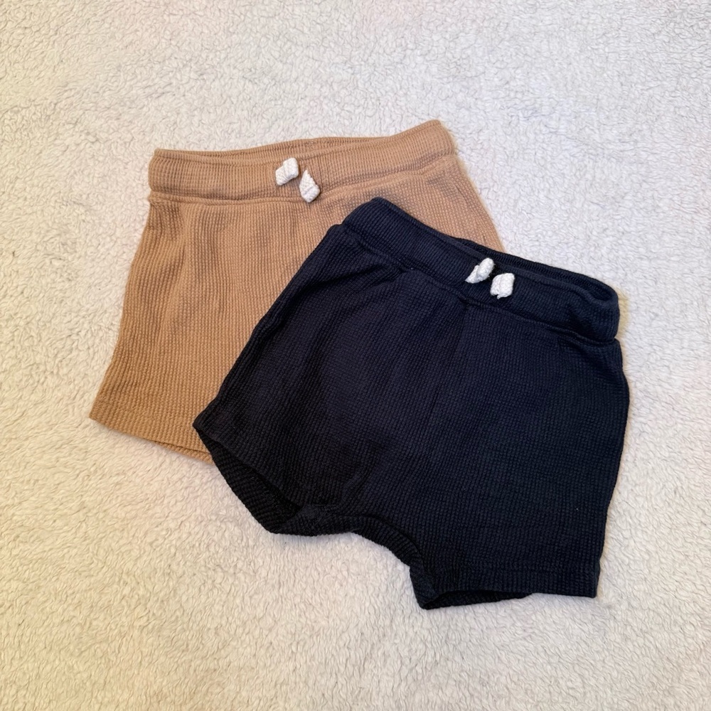 Old Navy Tan and Navy Knit Shorts Set